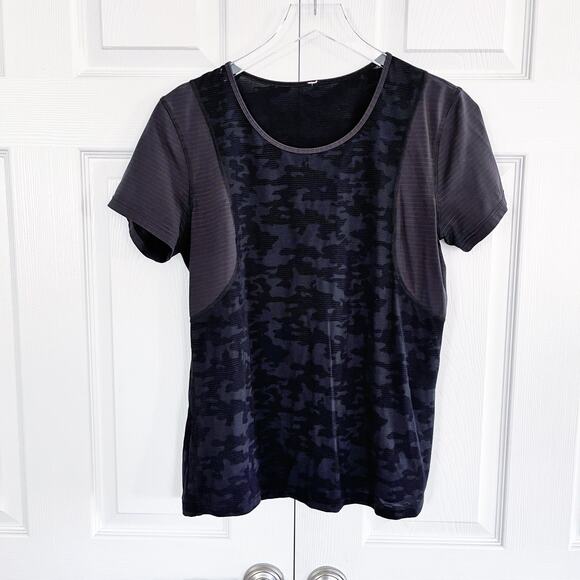 Lululemon Run For Days Short Sleeve in Black - Picture 1 of 5